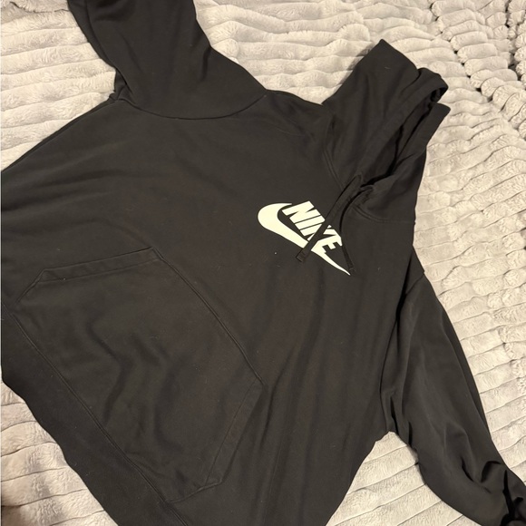 Nike Black Hoodie - Picture 1 of 4
